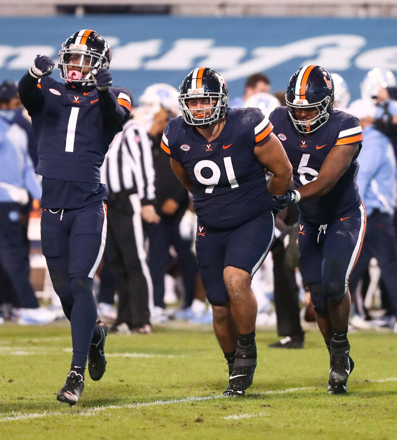 103120-cdp-sports-uva-unc559.JPG